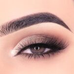Revolution Beauty London Forever Flawless Dynamic Eyeshadow Palette - Paletka O?ních Stín? 8 G