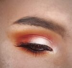 Revolution Beauty London Reloaded Eyeshadow Palette, Highly Pigmented, 15 Shades, Matte and Shimmer Finishes, Iconic 3.0, 16.5g